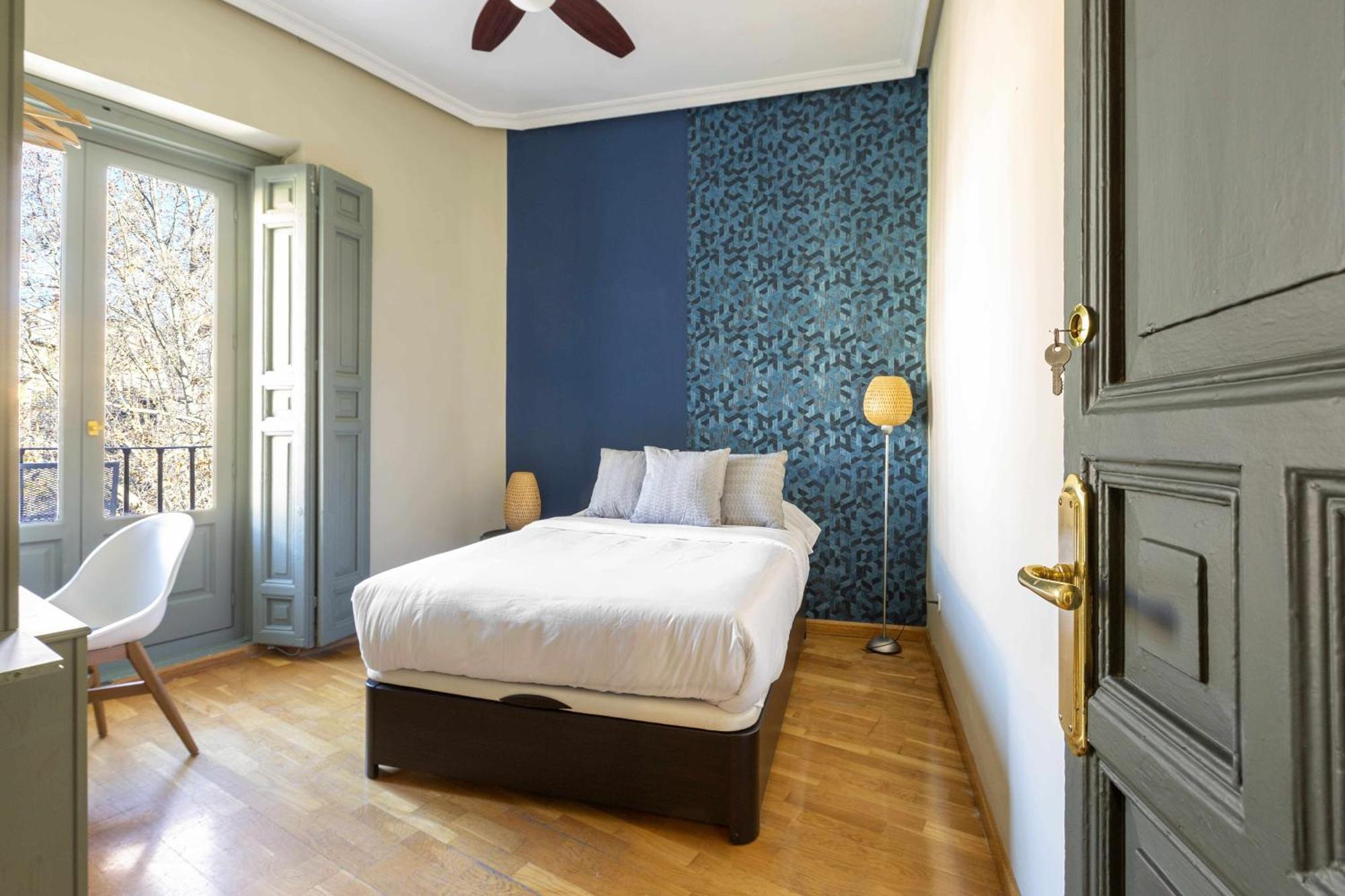 Sol Y Tirso Rooms Madrid Exteriör bild