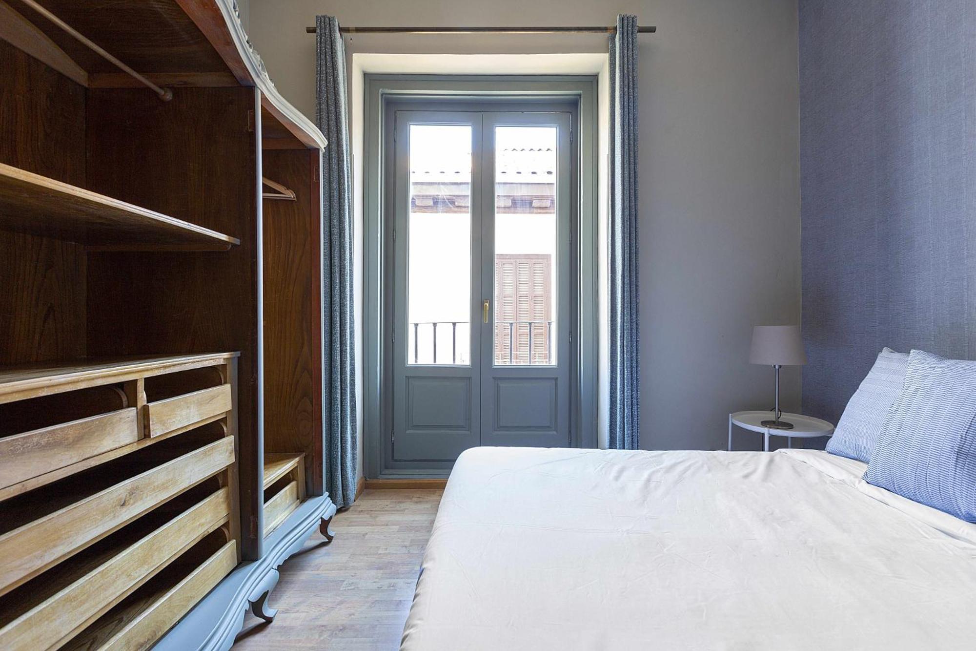 Sol Y Tirso Rooms Madrid Exteriör bild