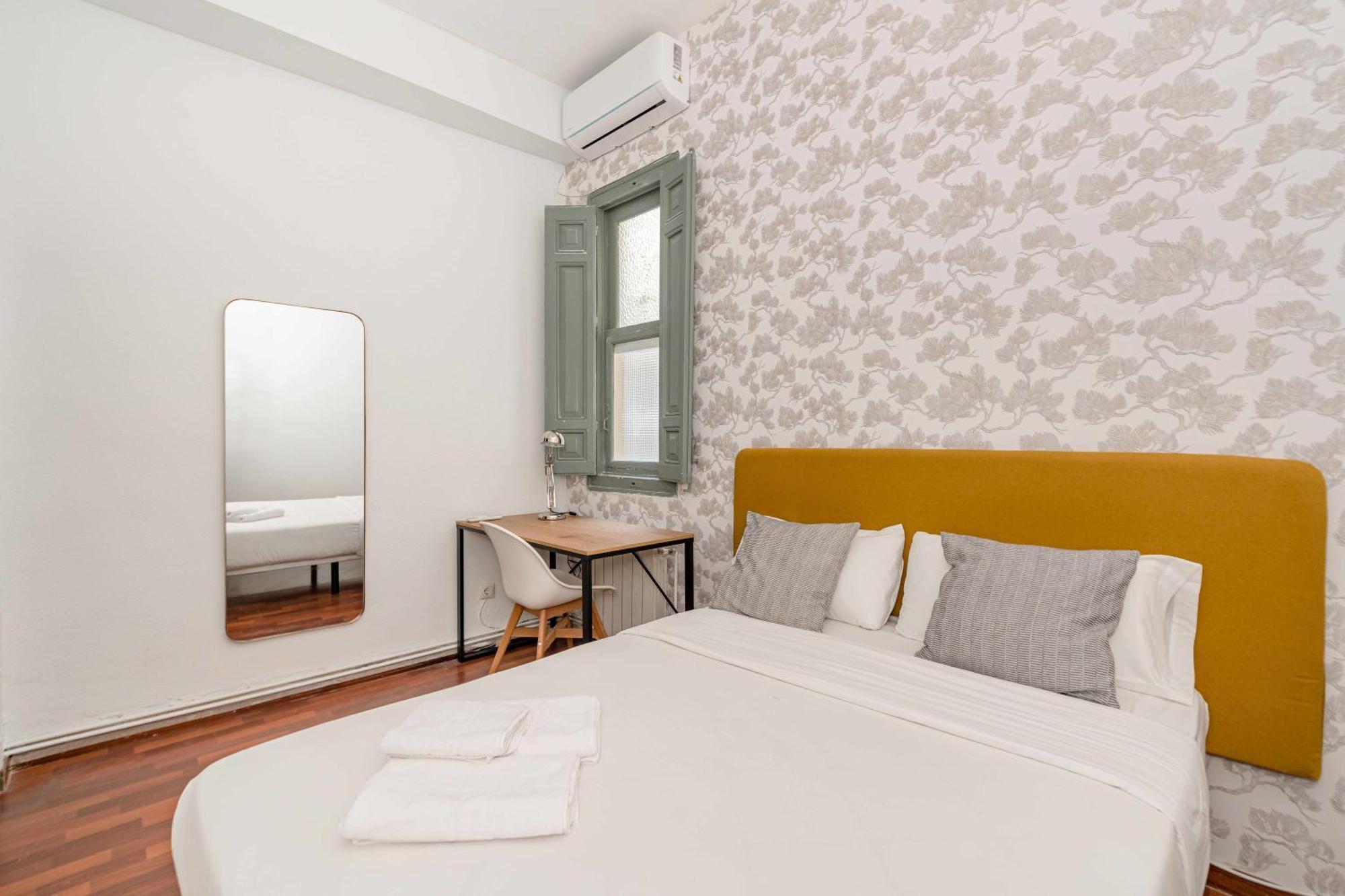 Sol Y Tirso Rooms Madrid Exteriör bild